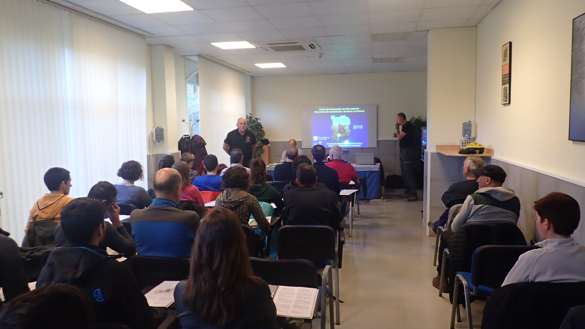 CURSO DE VOLUNTARIADO DE SENDEROS